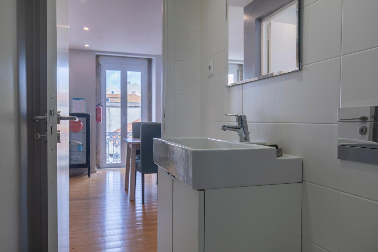 Graceful 2Bdr Duplex Apartment By Lovelystay Lisboa Exterior foto