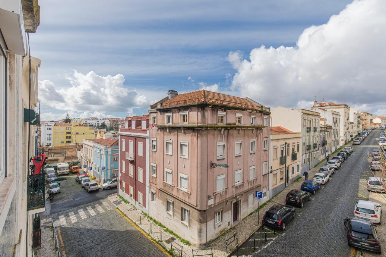Graceful 2Bdr Duplex Apartment By Lovelystay Lisboa Exterior foto